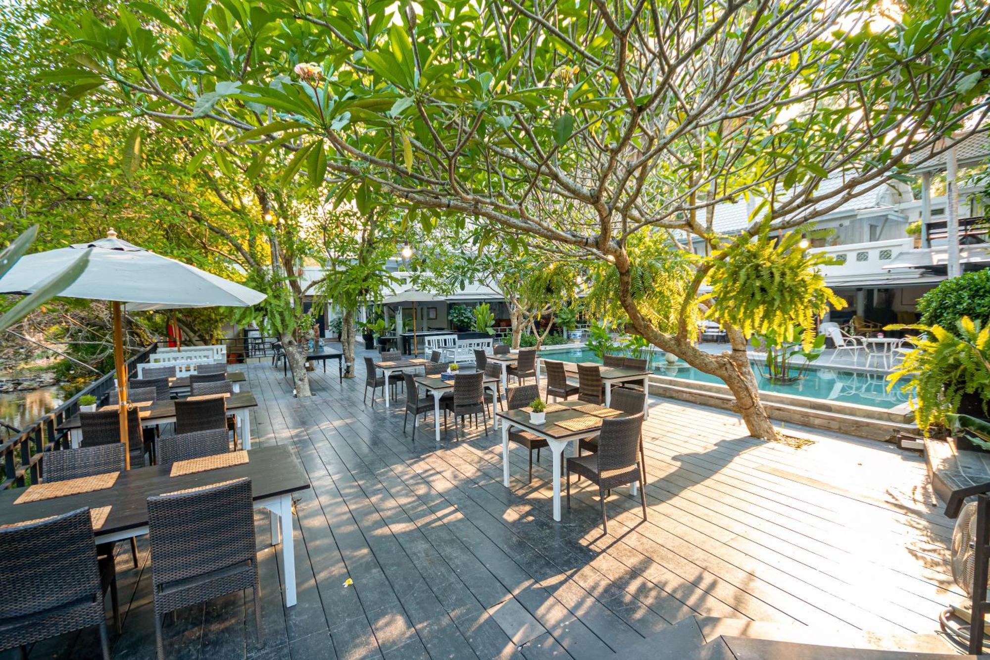 Zantiis Ndol Villas Muak Lek Exterior foto